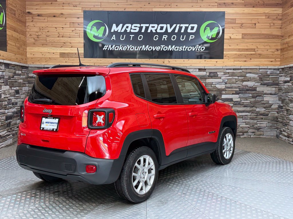 Used 2023 Jeep Renegade Latitude w/ Premium Group AWD/4WD image 23