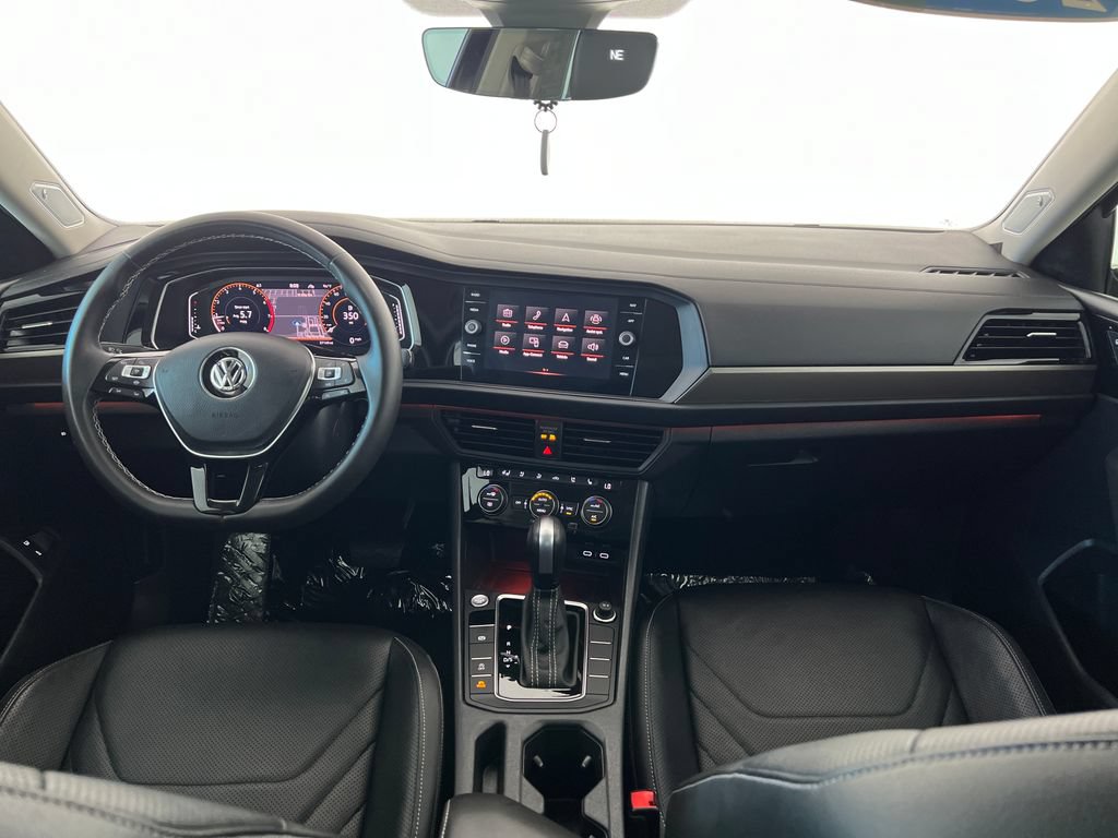 Used 2021 Volkswagen Jetta SEL Premium FWD image 14
