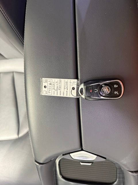 Used 2020 Buick Envision Essence FWD image 23