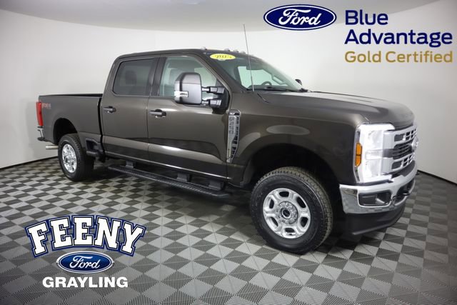 Used 2025 Ford F250 XLT w/ FX4 Off-Road Package