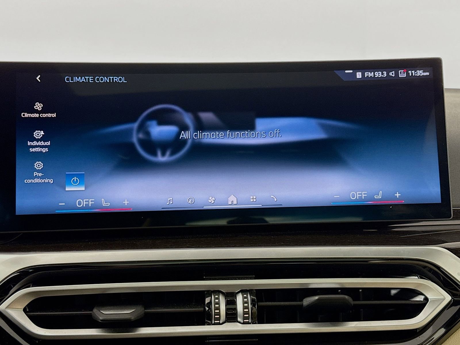 Certified 2024 BMW i4 eDrive35 w/ Convenience Package image 16