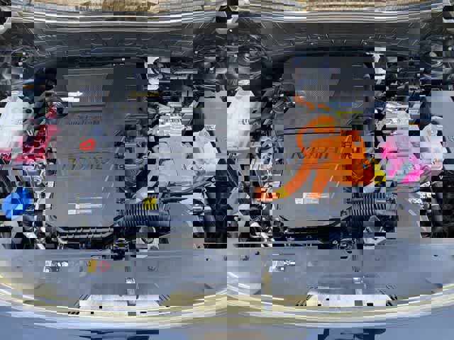 Used 2023 Kia Niro SX image 11