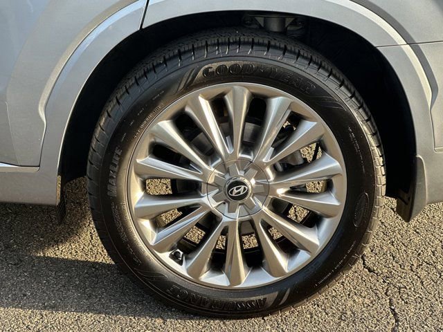 Used 2020 Hyundai Palisade Limited image 25