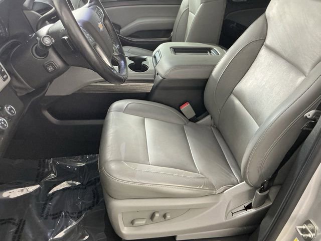 Used 2019 Chevrolet Suburban LT AWD/4WD image 8