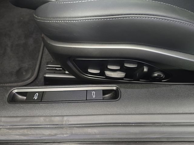 Certified 2025 Porsche 911 Carrera T image 15