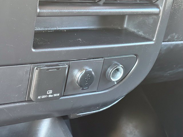 Used 2022 Chevrolet Express 3500 w/ Power Convenience Package RWD image 23