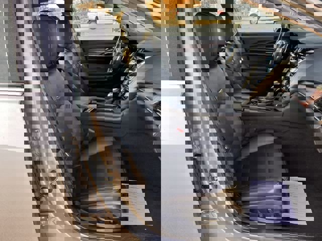 Used 2019 Cadillac CTS Luxury image 23