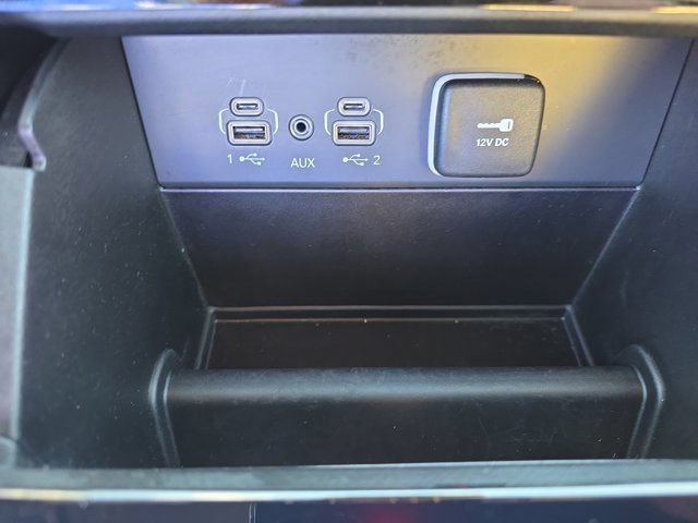 Used 2025 Jeep Grand Cherokee L Limited AWD/4WD image 40