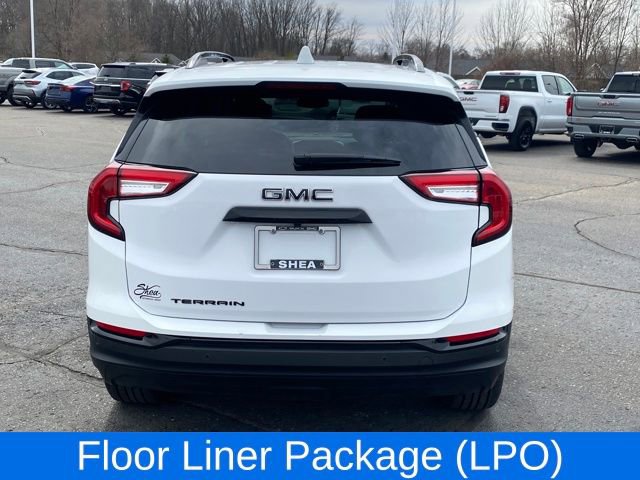 Certified 2024 GMC Terrain SLE w/ Driver Convenience Package image 4