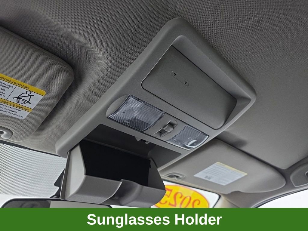 Used 2025 Nissan Frontier SV w/ SV Convenience Package image 40