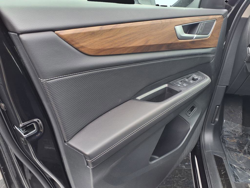 New 2026 Volkswagen Atlas SE image 59