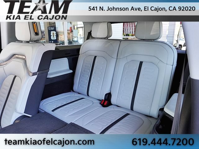 Used 2026 Rivian R1S Adventure AWD/4WD image 22