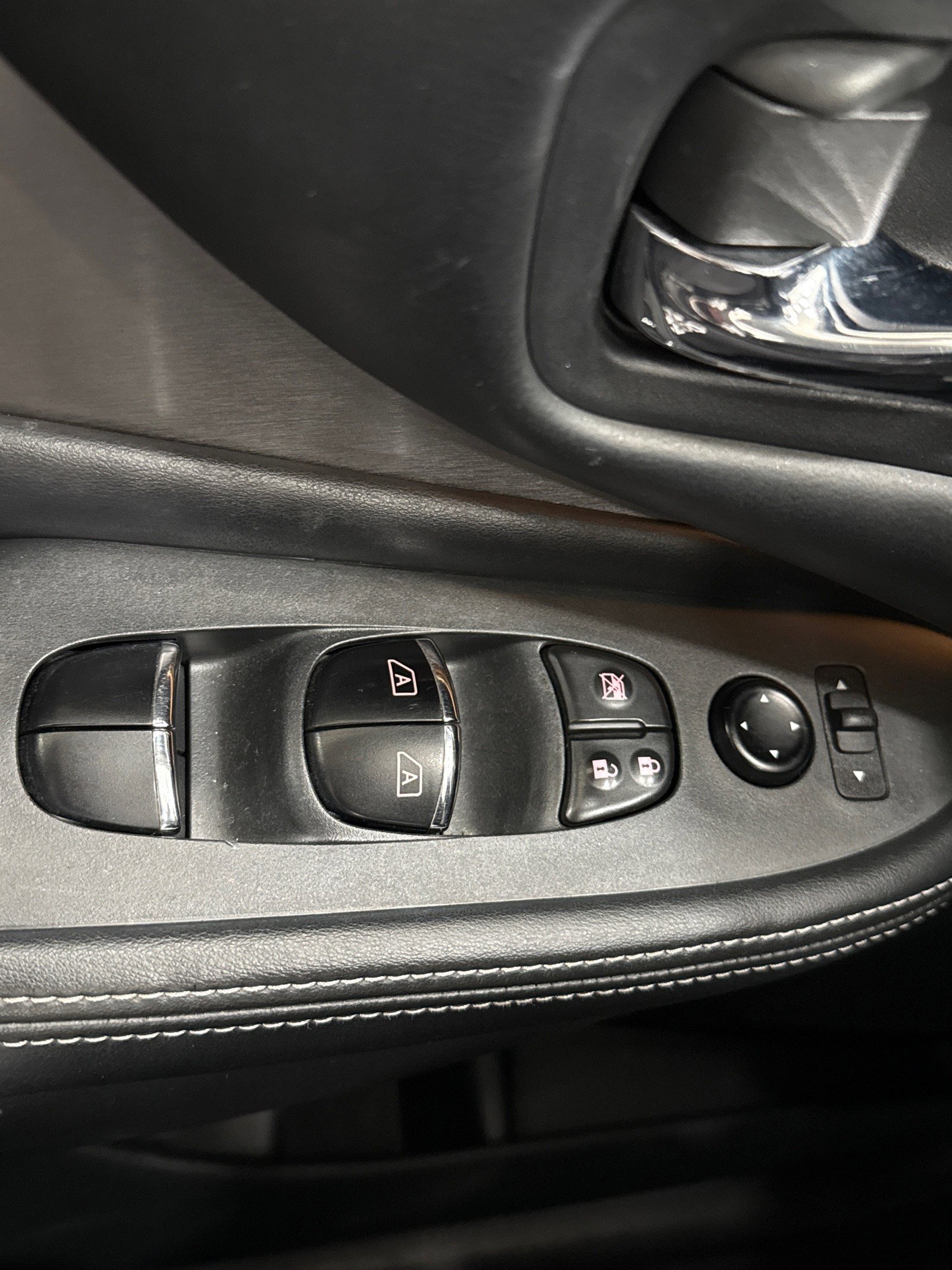 Used 2021 Nissan Murano SL w/ SL Moonroof Package image 38