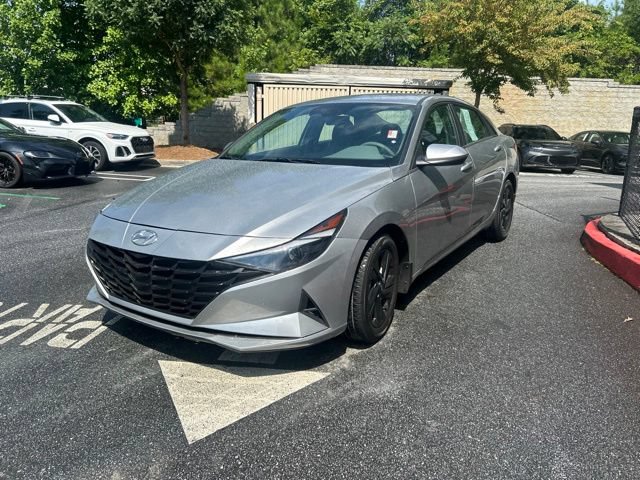 Used 2023 Hyundai Elantra SEL FWD image 3