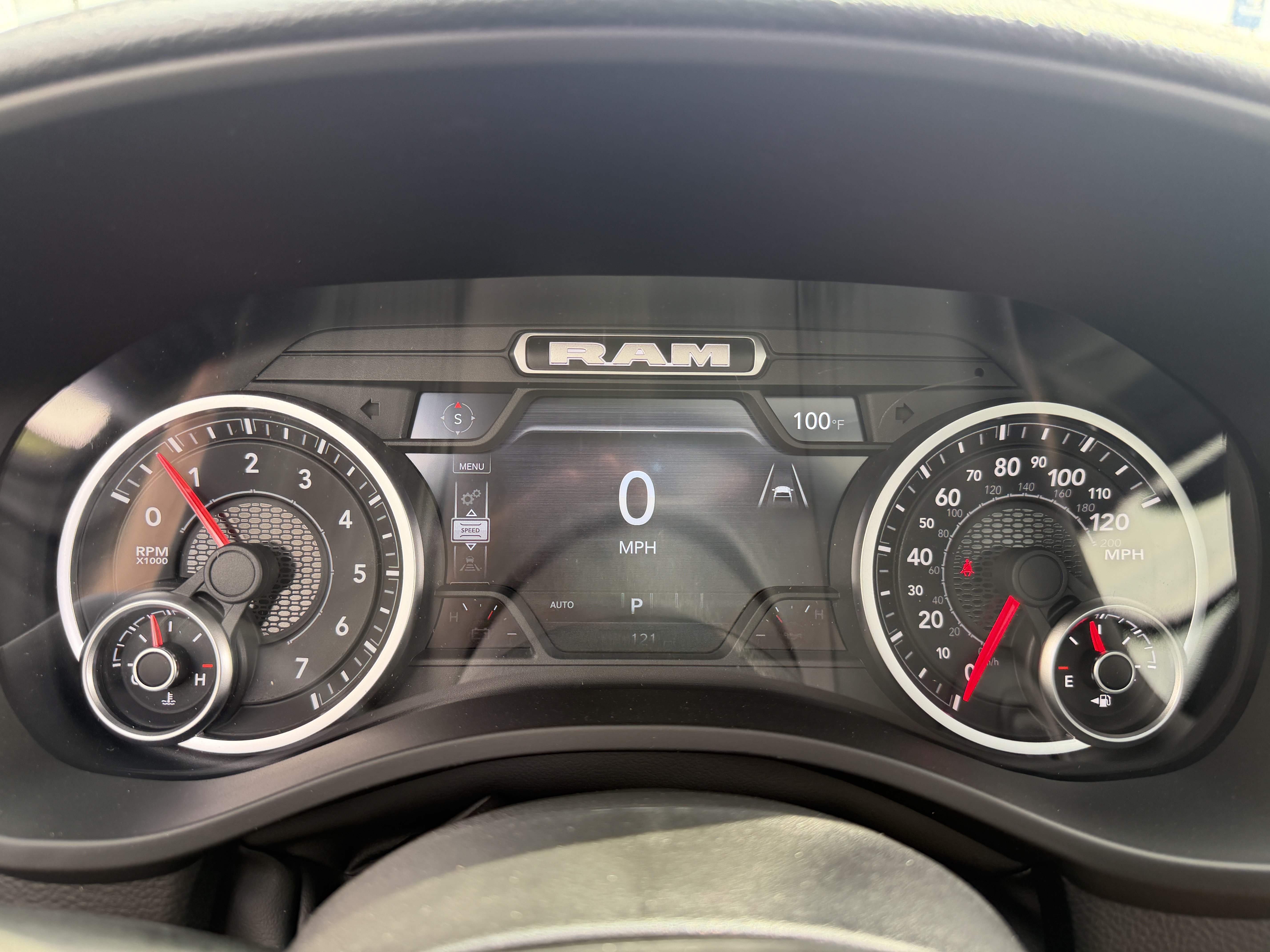 New 2026 RAM 1500 Laramie w/ Sport Appearance Package AWD/4WD image 43