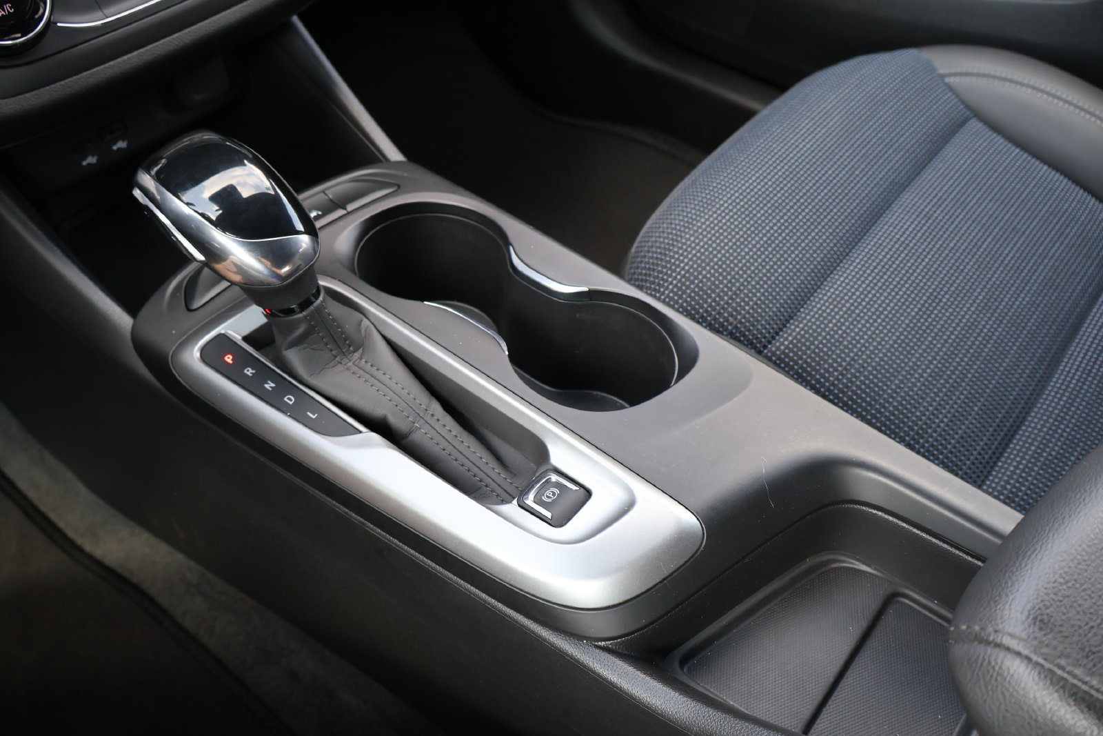 Used 2026 Buick Envista Preferred FWD image 18