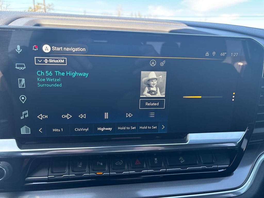 Used 2025 Chevrolet Silverado 2500 High Country w/ Technology Package image 20