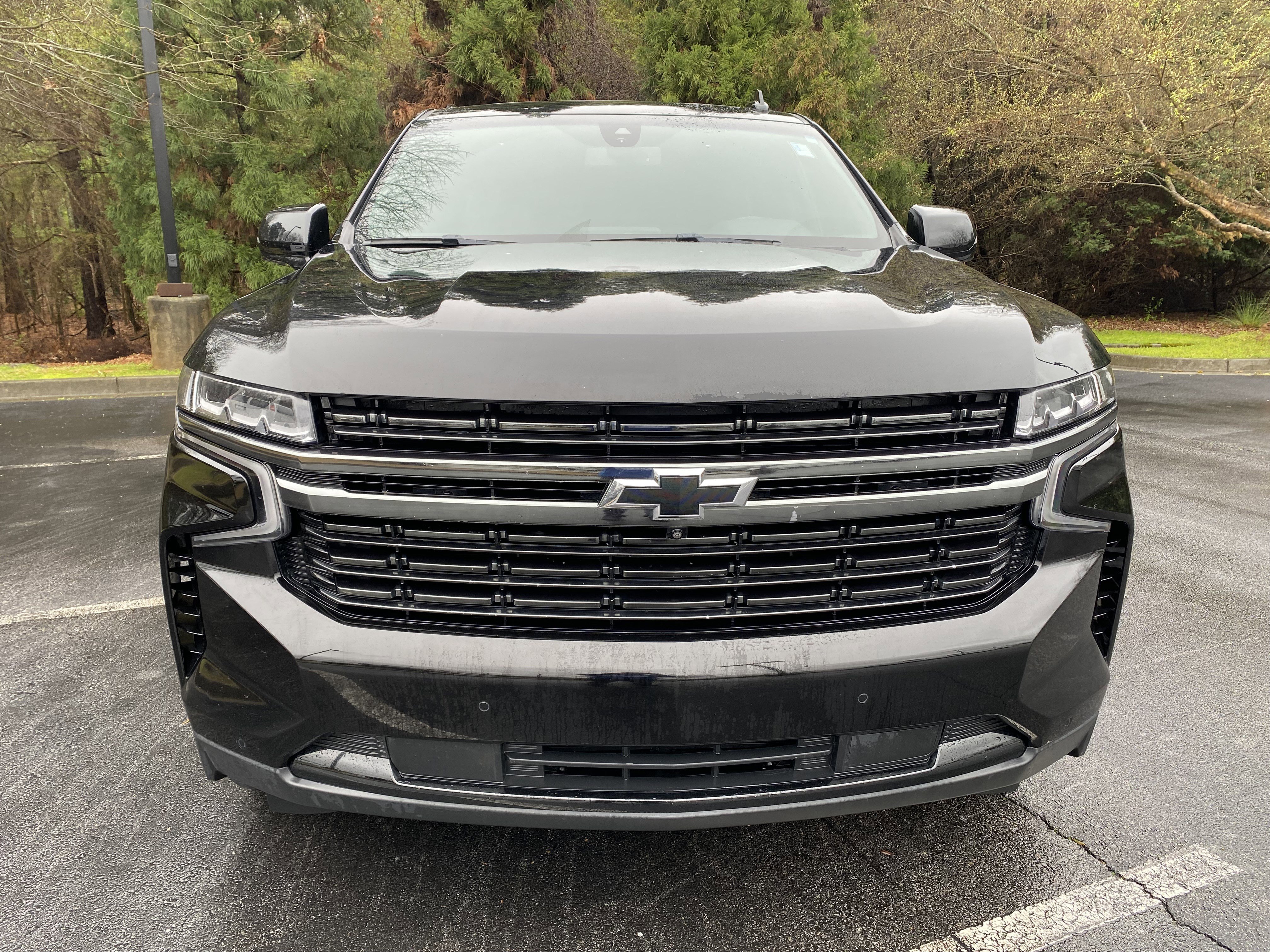 Used 2021 Chevrolet Suburban RST w/ Luxury Package image 3