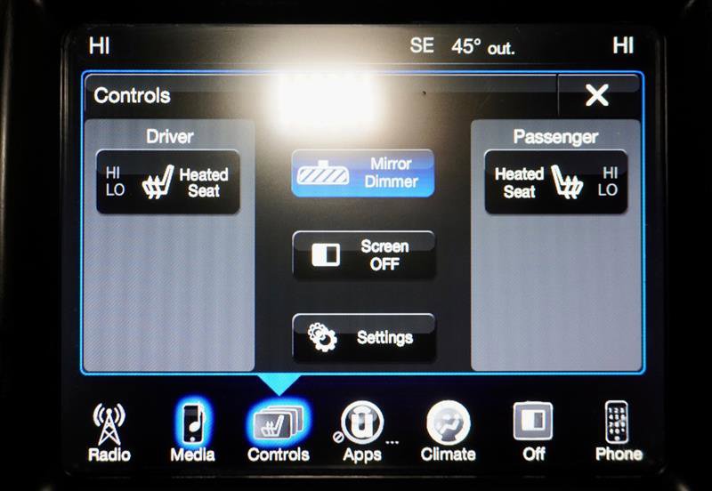 Used 2016 Chrysler 300 S image 19