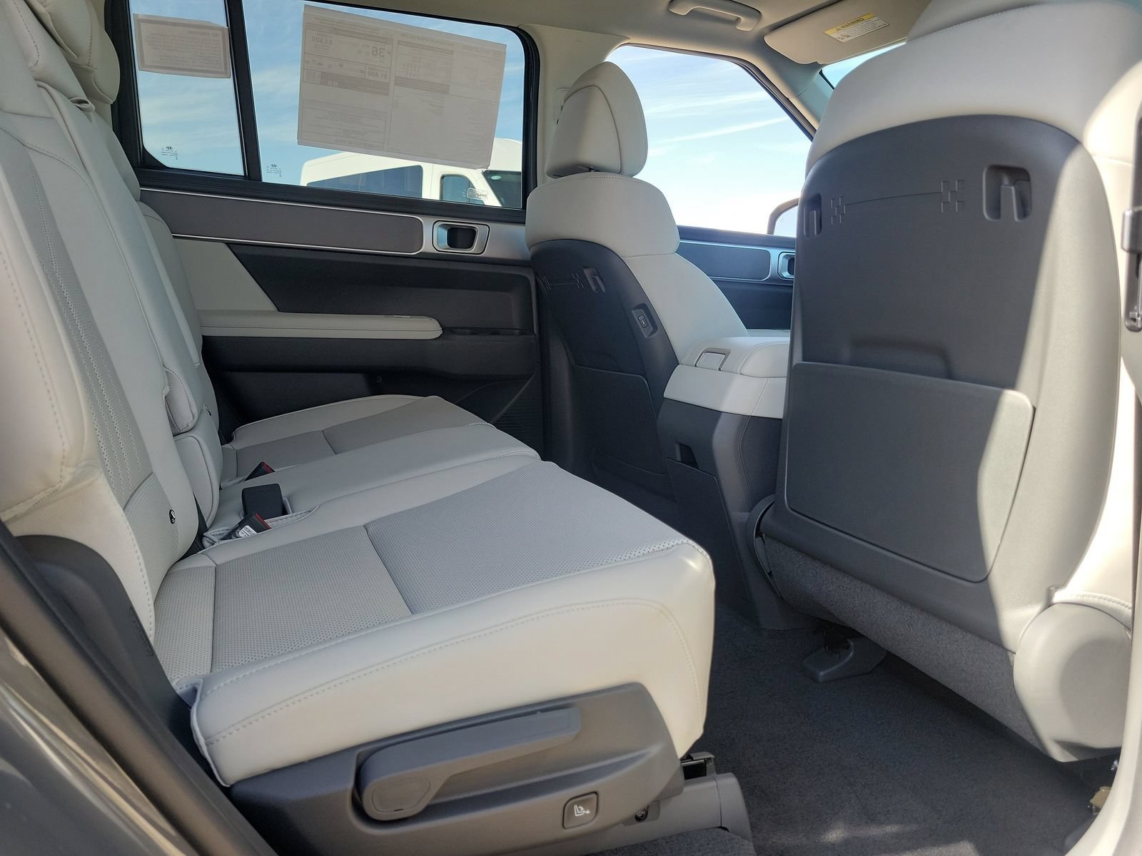 New 2026 Hyundai Santa Fe SEL FWD image 18