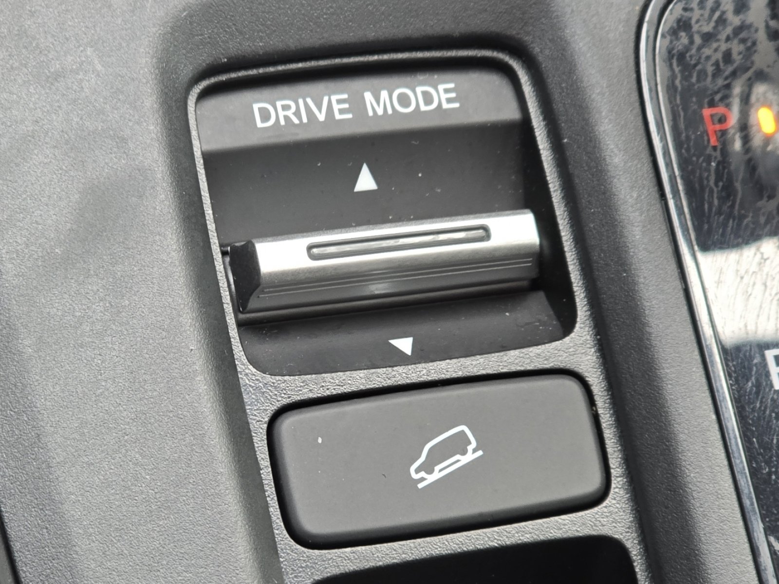 Used 2025 Honda CR-V Sport Touring image 12