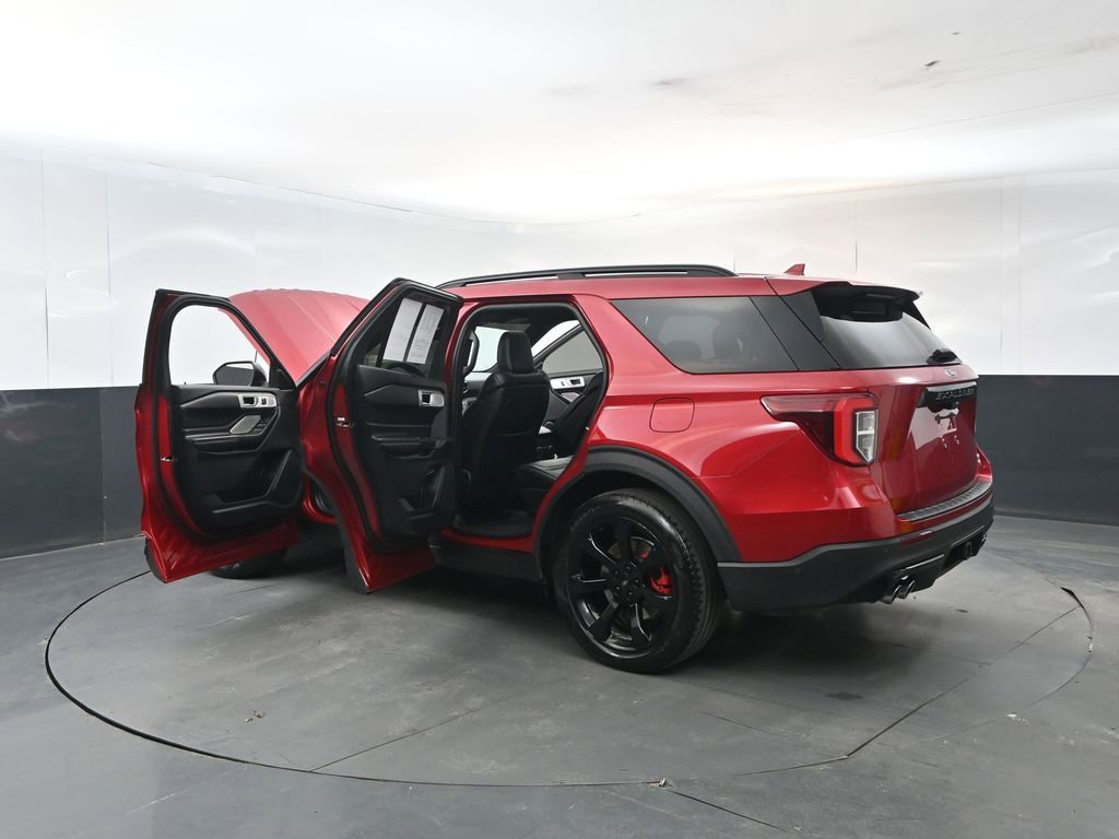 Used 2020 Ford Explorer ST w/ ST Street Pack AWD/4WD image 28