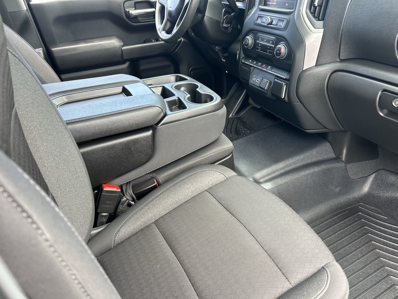 Certified 2024 Chevrolet Silverado 1500 Custom AWD/4WD image 12