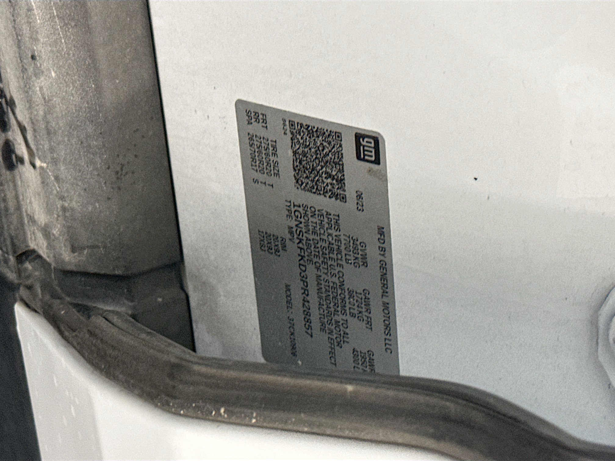 Used 2023 Chevrolet Suburban Premier image 12