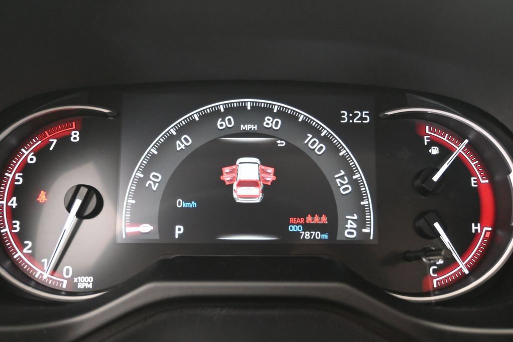 Used 2025 Toyota RAV4 LE FWD image 14