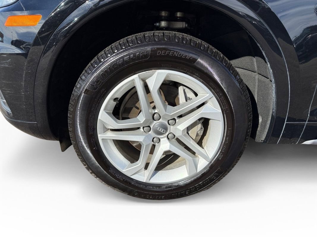 Used 2019 Audi Q5 2.0T Premium w/ Convenience Package image 9