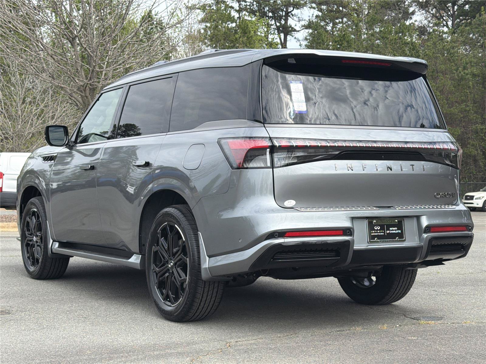 New 2026 INFINITI QX80 4WD w/ Sport Exterior Package image 29