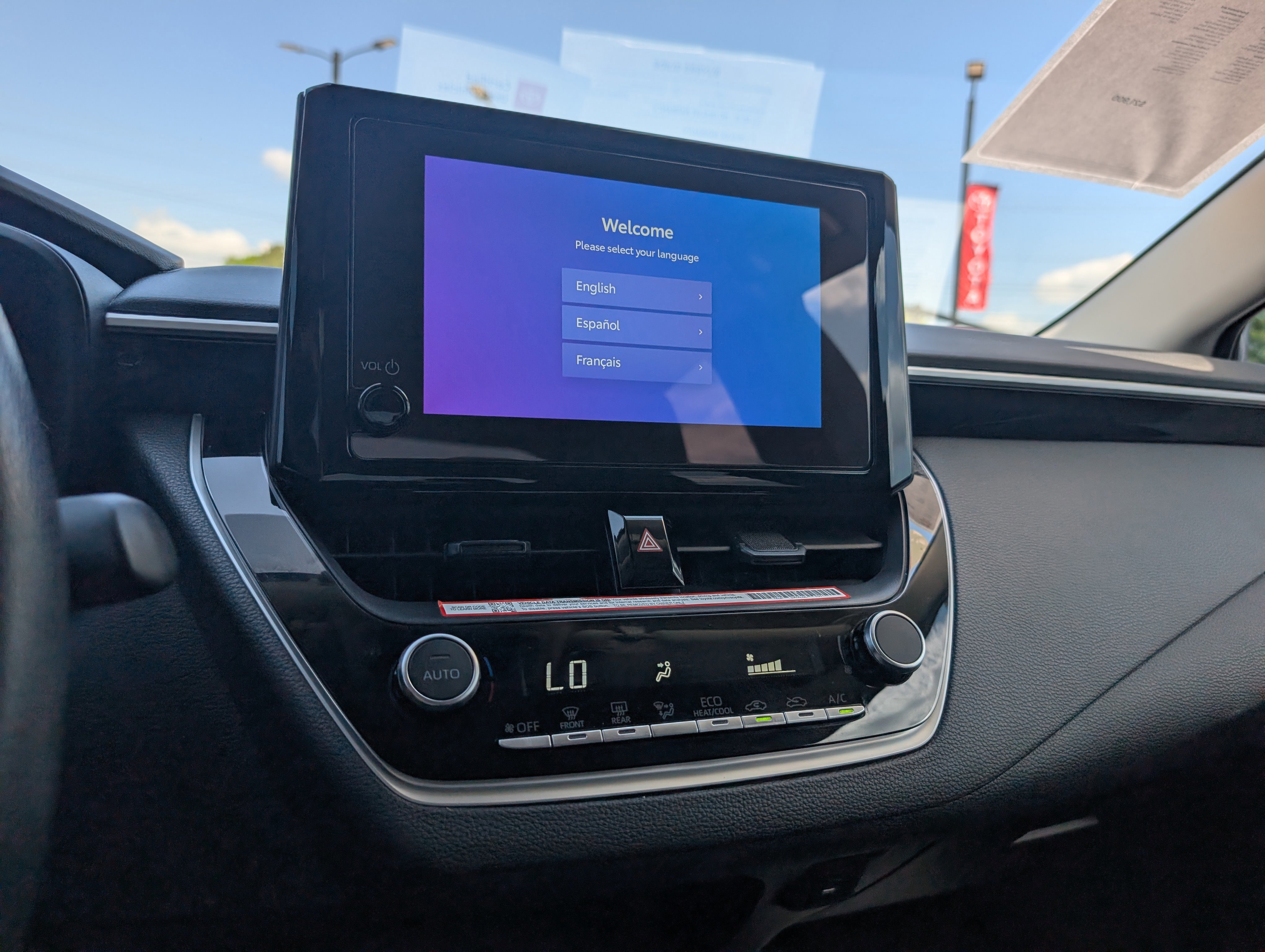 Certified 2025 Toyota Corolla LE FWD image 18