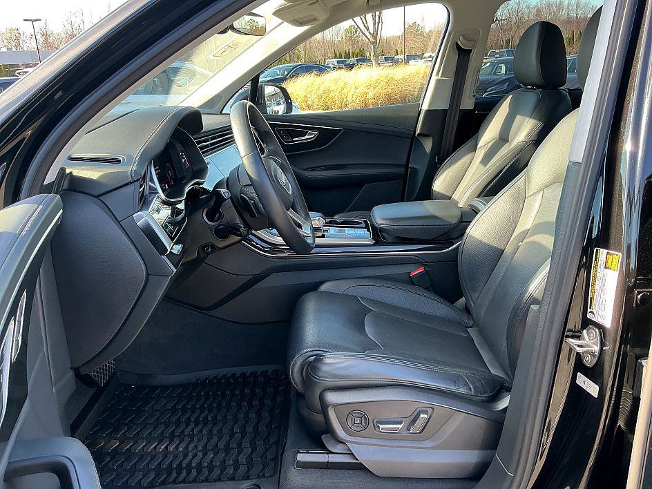 Used 2023 Audi Q7 3.0T Prestige w/ Prestige Package image 12