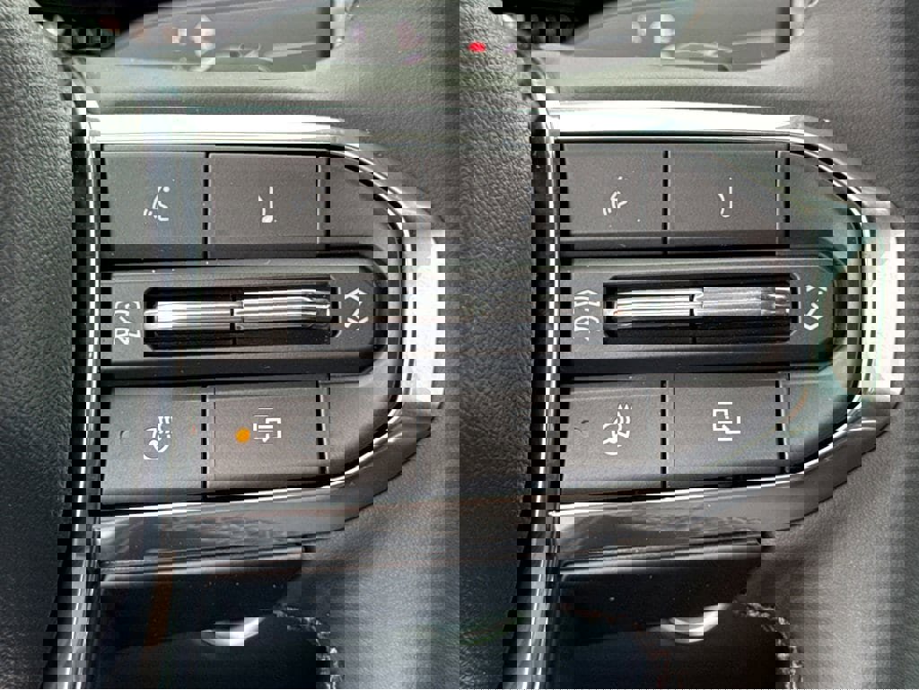 New 2026 GMC Acadia Elevation w/ LPO, Floor Liner Package image 18