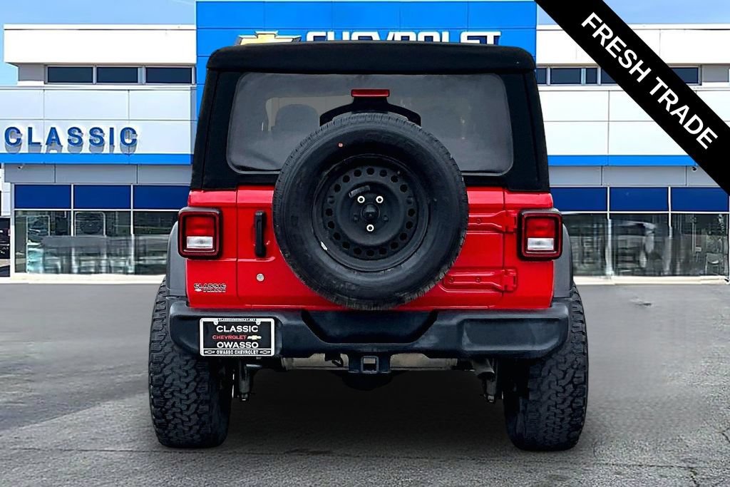 Used 2020 Jeep Wrangler Sport AWD/4WD image 4