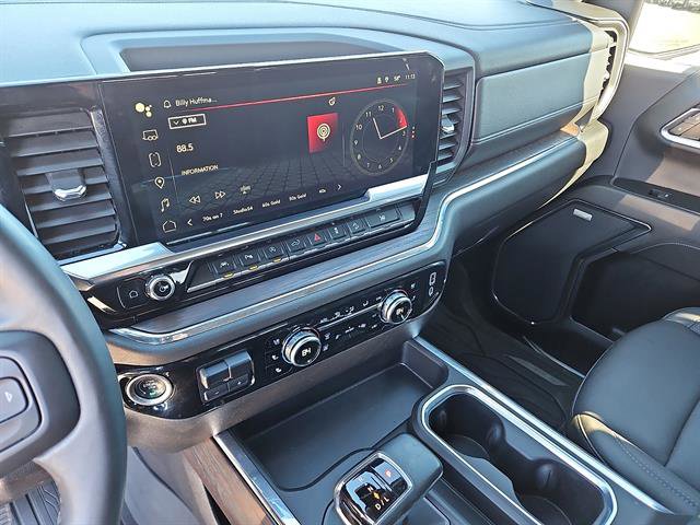 Used 2024 GMC Sierra 1500 SLT image 18