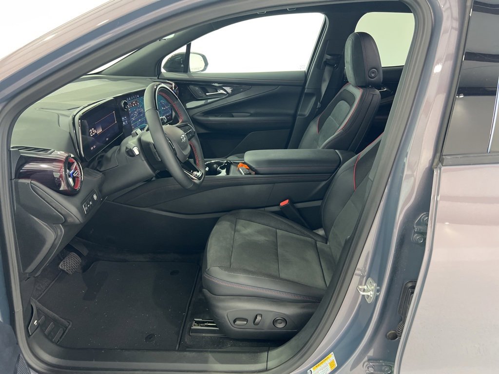 New 2025 Chevrolet Blazer EV RS w/ Super Cruise Package image 49