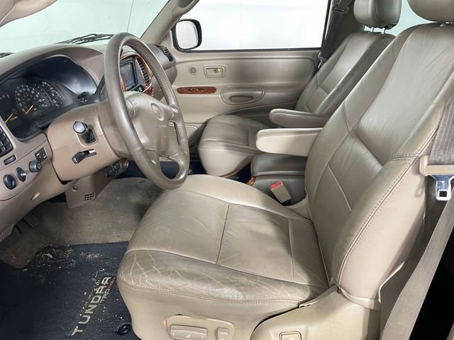 Used 2002 Toyota Tundra Limited AWD/4WD image 2