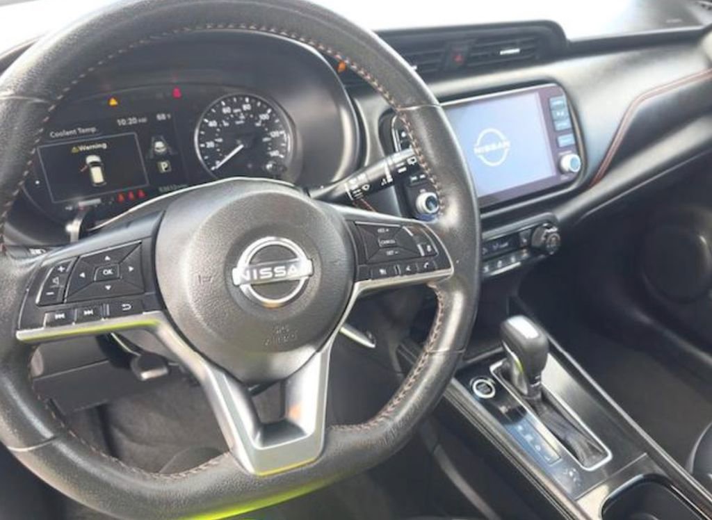 Used 2024 Nissan Kicks SR w/ SR Premium Package image 4