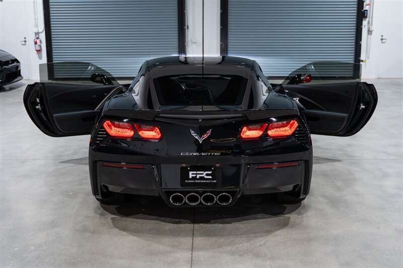 Used 2017 Chevrolet Corvette Stingray Coupe w/ Z51 1LT w/ Battery Protection Package RWD image 35