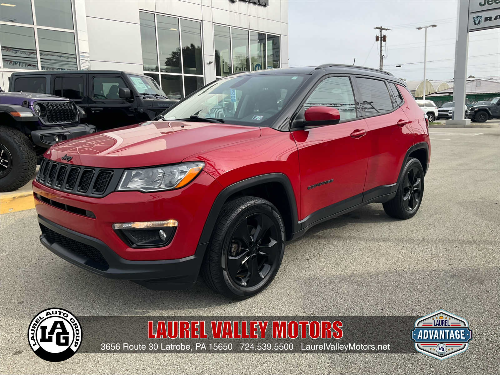Used 2020 Jeep Compass Latitude AWD/4WD image 1