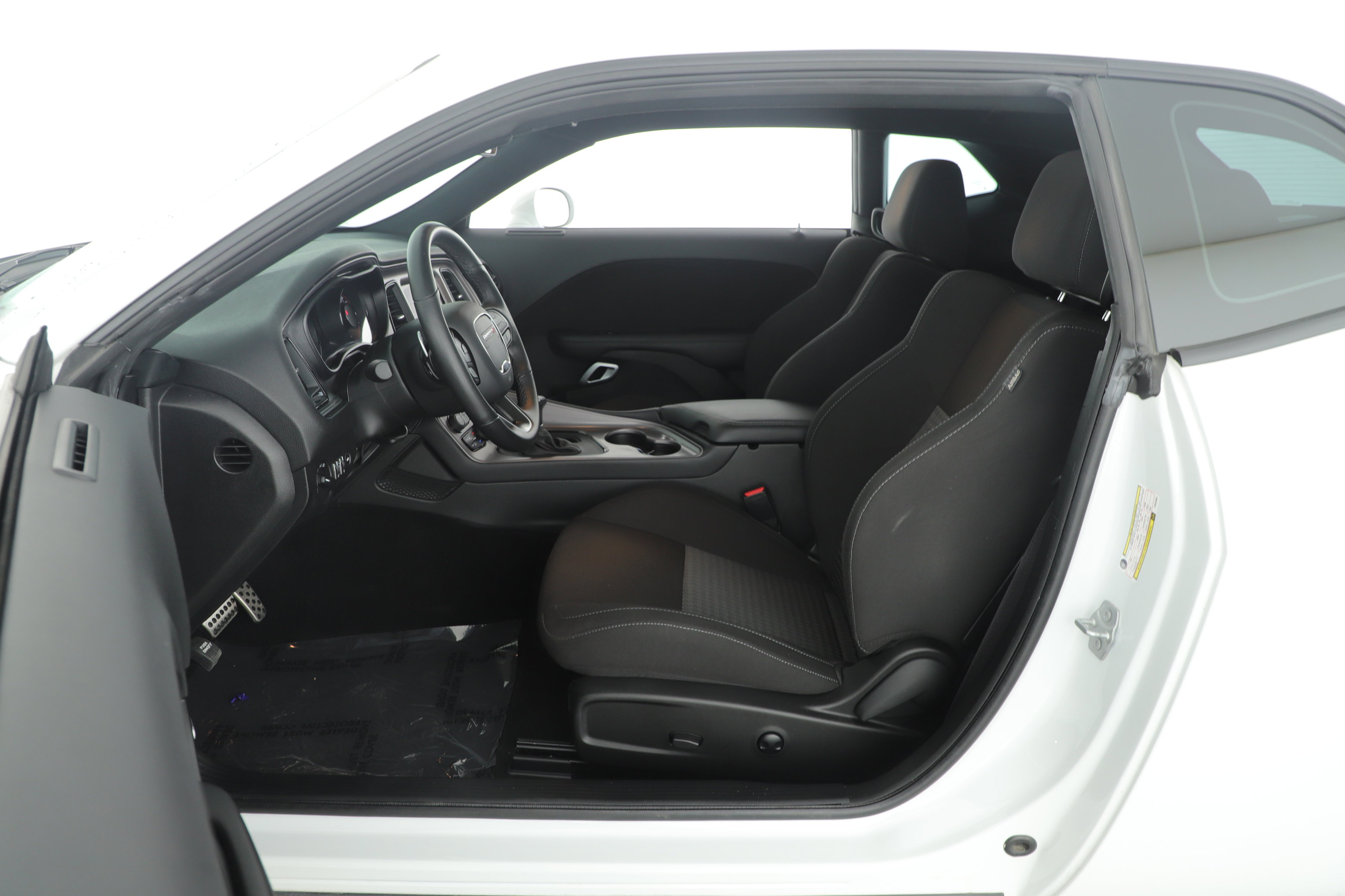 Used 2023 Dodge Challenger R/T w/ Blacktop Package image 9