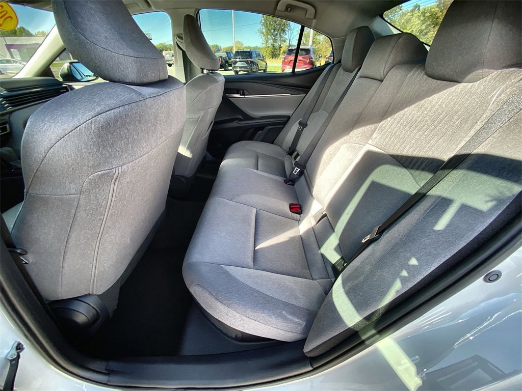 Used 2025 Toyota Camry LE image 24