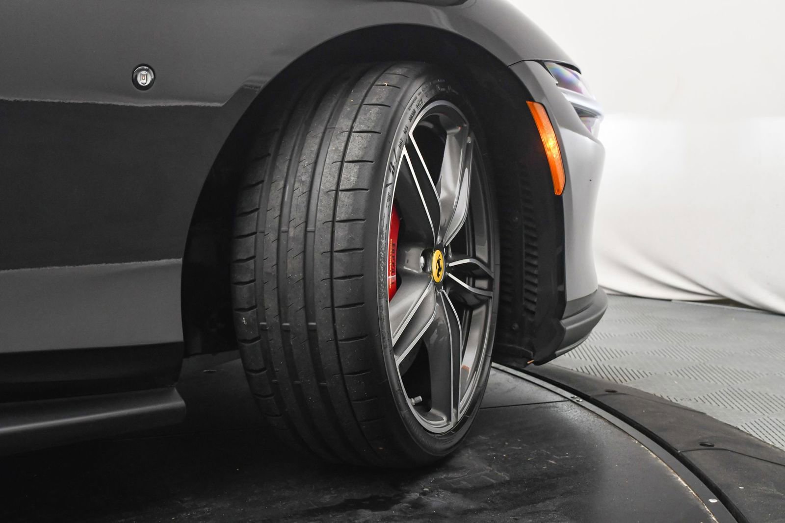 Certified 2023 Ferrari Roma image 38