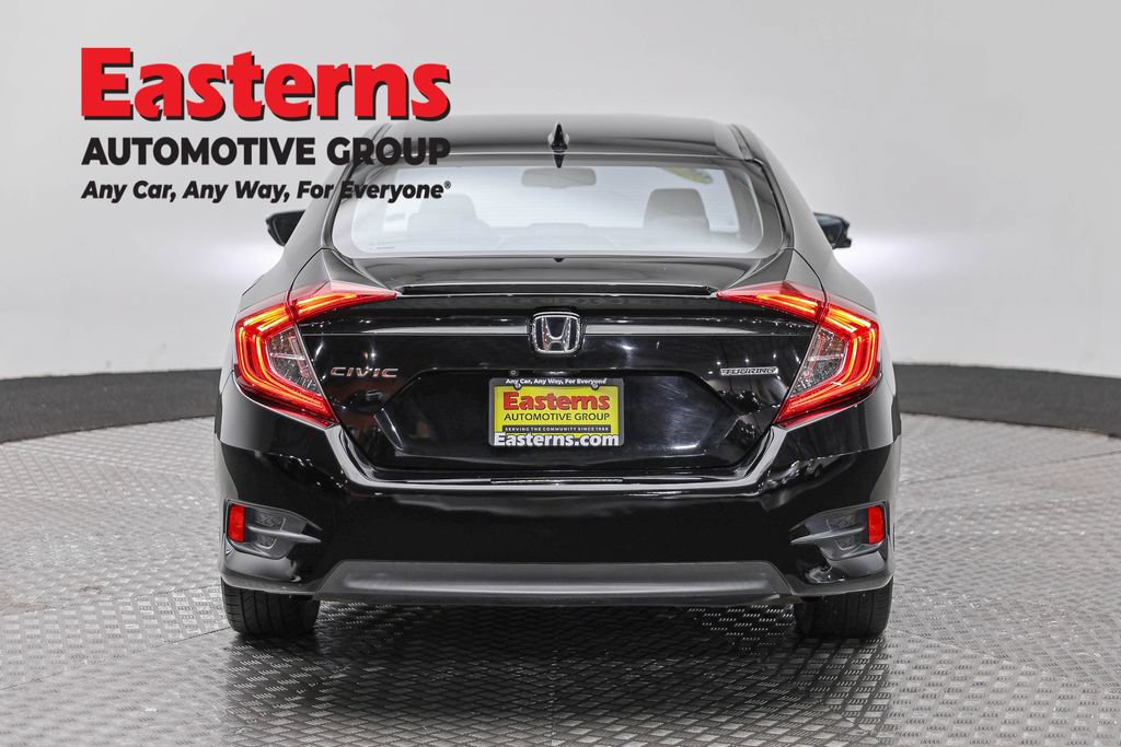 Used 2017 Honda Civic Touring image 6