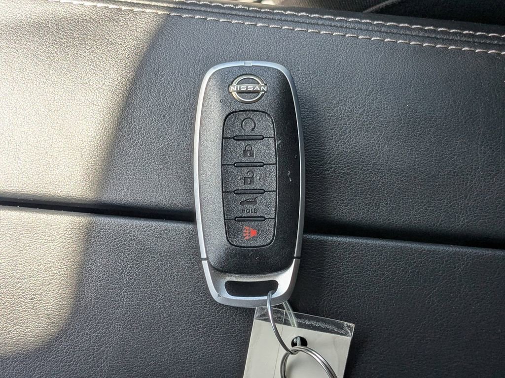 Used 2026 Nissan Rogue SV FWD image 30