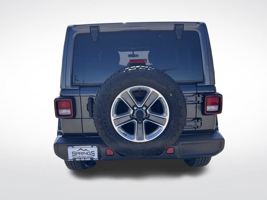 Used 2021 Jeep Wrangler Unlimited Sahara w/ Cold Weather Group AWD/4WD image 4