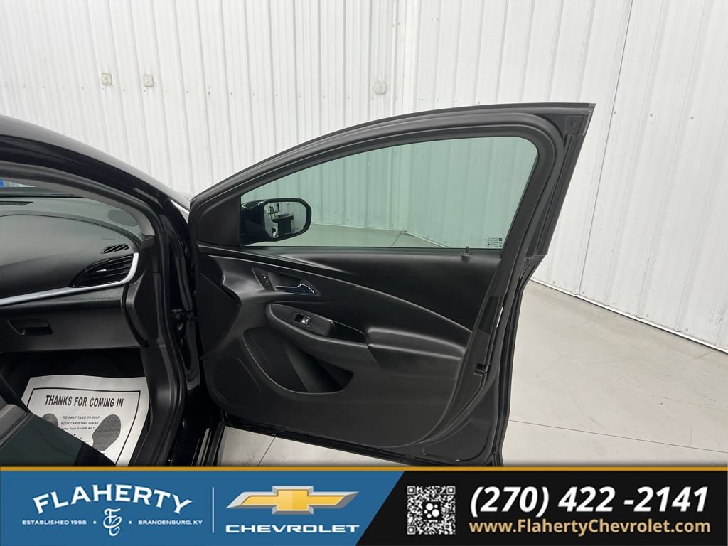 Used 2017 Chevrolet Volt LT w/ Comfort Package FWD image 14