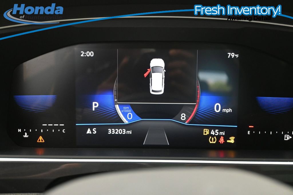 Used 2023 Volkswagen Tiguan SE w/ Panoramic Sunroof Package FWD image 14