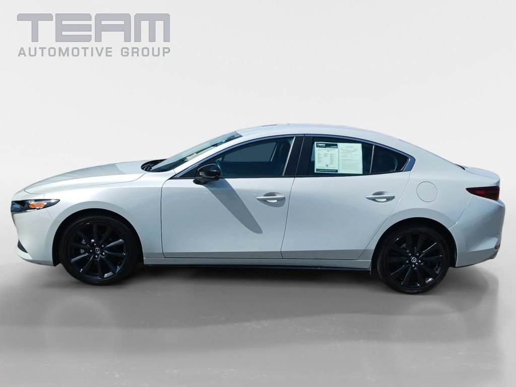 Used 2024 MAZDA MAZDA3 s FWD image 4